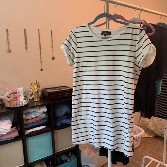 Lulu’s Black and White Striped T-shirt Dress - Picture 3 of 5